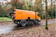 Road Sweeping Machine